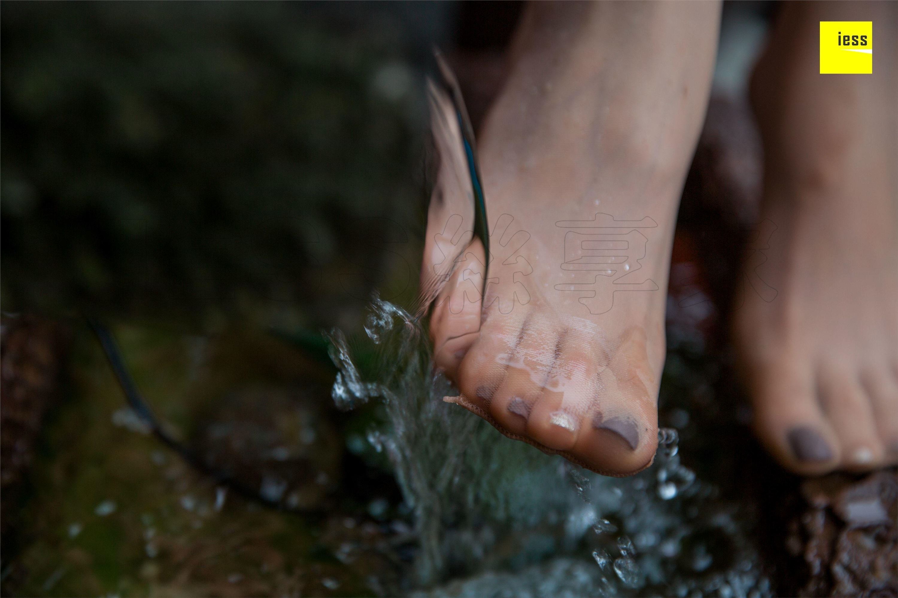 IESS异思趣向 2018.12.19《魔鬼周三》特刊47期：佳佳、云芝- 两个闺蜜一条街Ⅱ